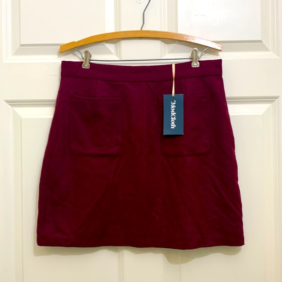 Modcloth Dresses & Skirts - NEW! ModCloth Cranberry Wool Blend Women’s 12 Mini Skirt Pockets